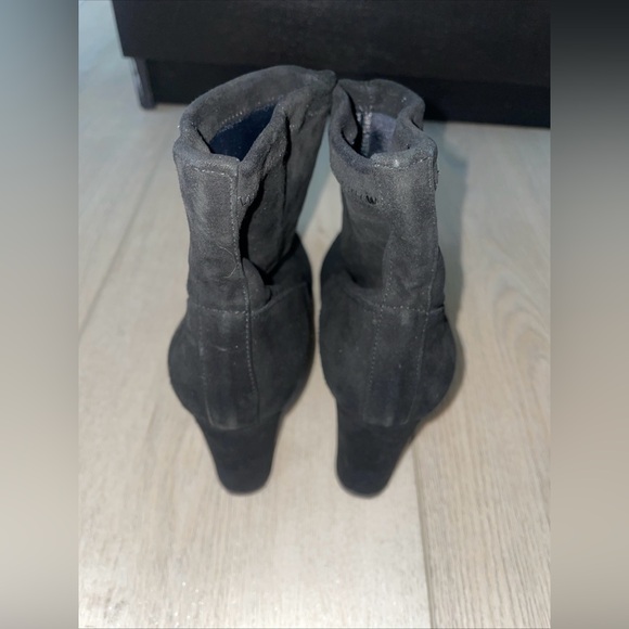 Barneys New York Black Suede Ankle Boots Pointed Toe Block Heel EU 38.5 - Picture 5 of 9